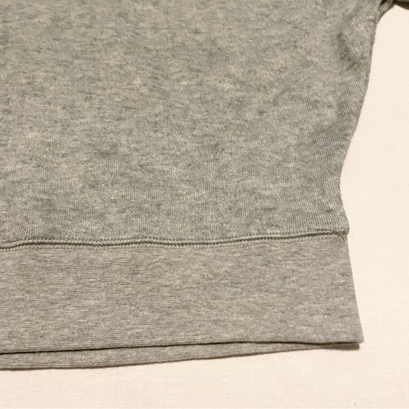 Dynamite Grey Crewneck Sweatshirt Women’s Size Large - Picture 13 of 16